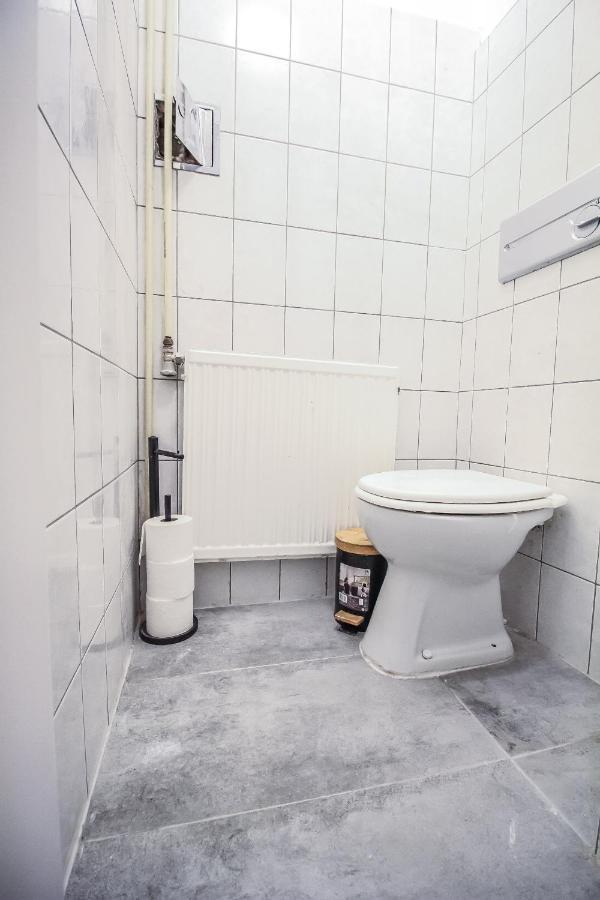 Modern Double Hn Apartment Wien